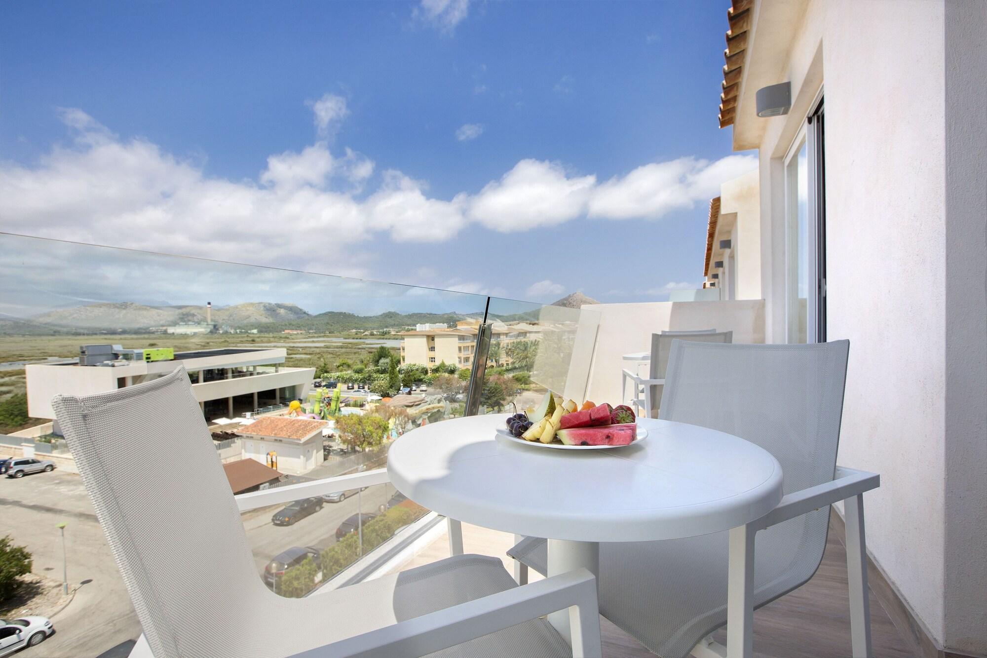 Mar Hotels Playa De Muro Suites Esterno foto
