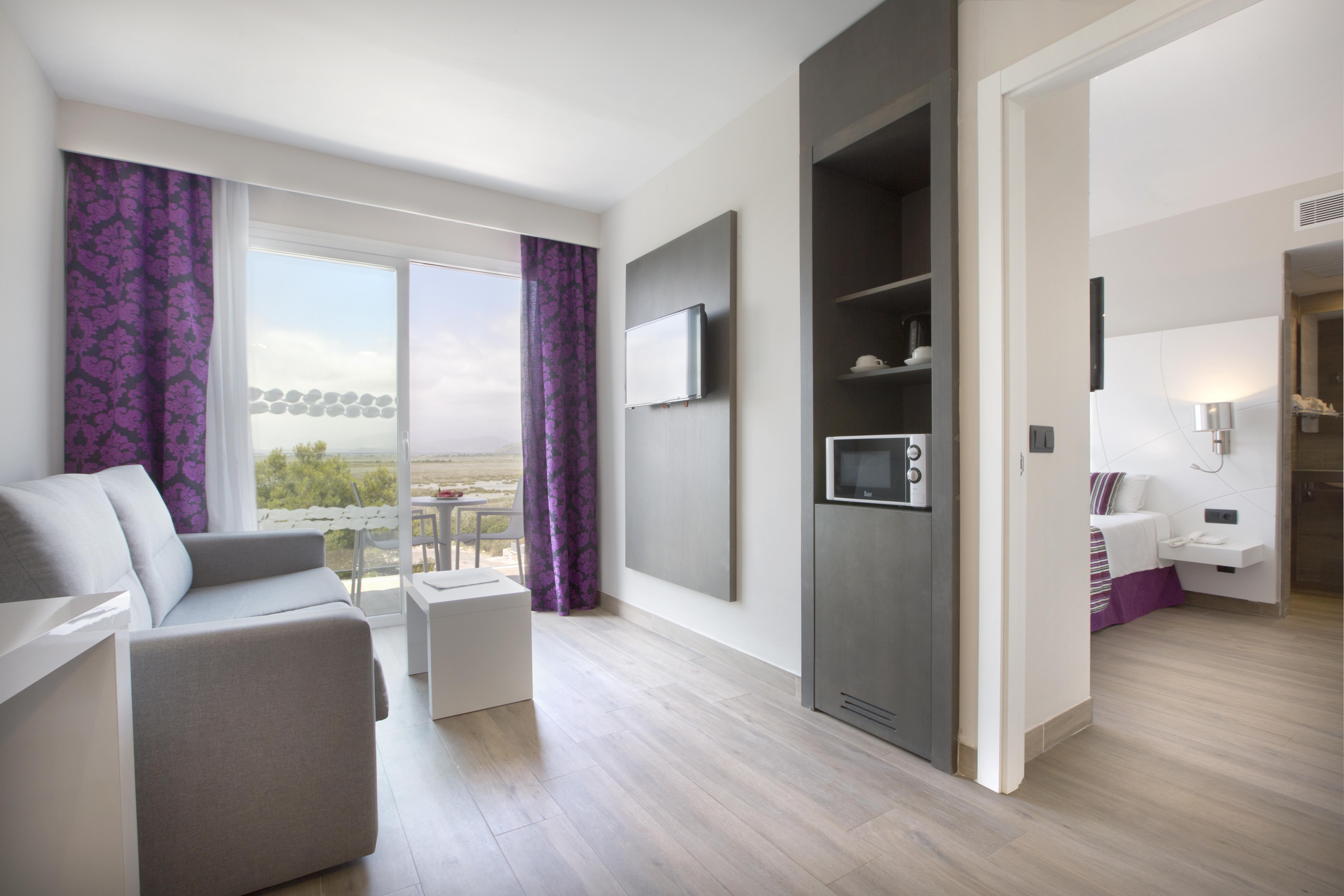 Mar Hotels Playa De Muro Suites Esterno foto