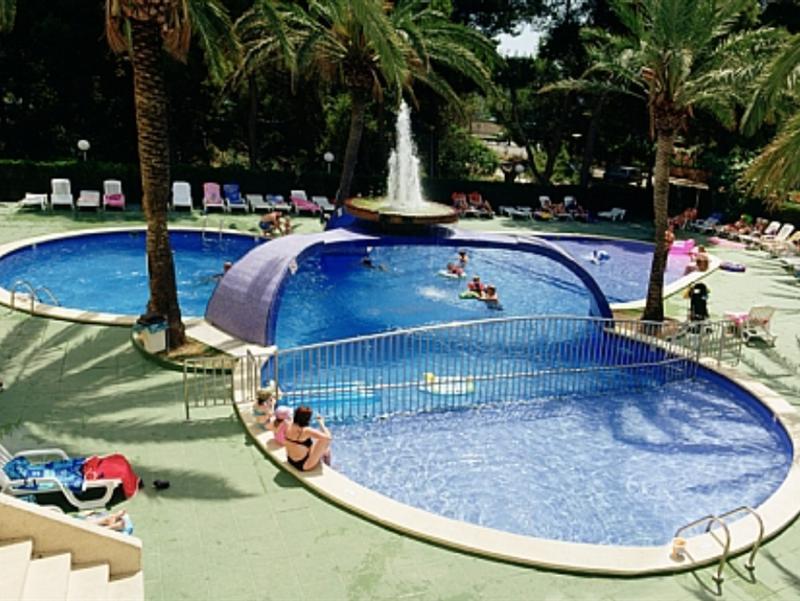 Mar Hotels Playa De Muro Suites Esterno foto