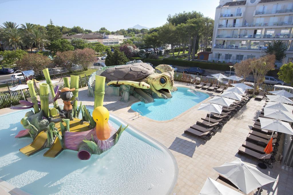 Mar Hotels Playa De Muro Suites Esterno foto